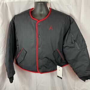 Air Jordan Essential Reversible Bomber Jacket Womens Small DH0655-010 Black Red